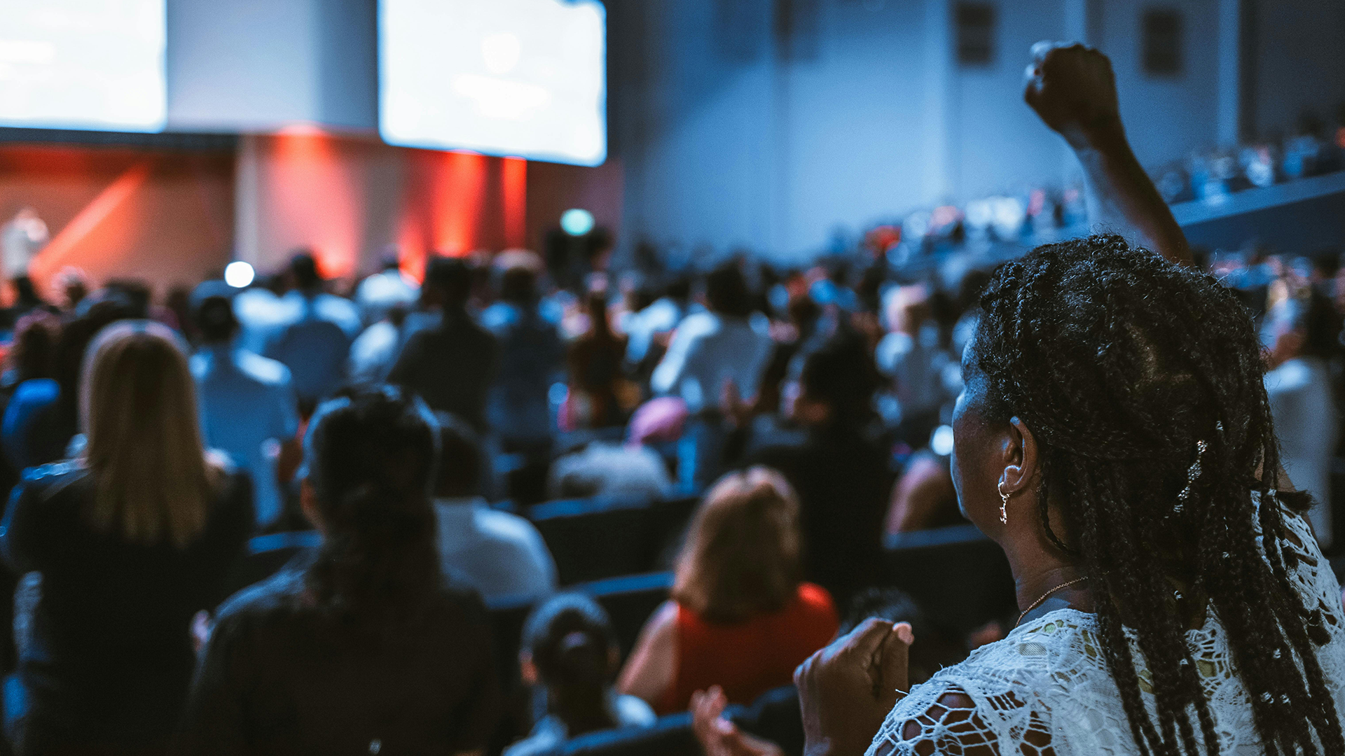 Cómo Dominar el Arte de la Oratoria 2024